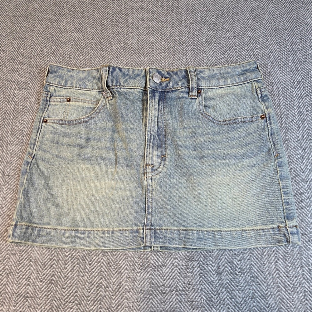 PacSun Bella Mid-Rise Denim Mini Skirt Light Wash Size 26 RN090233